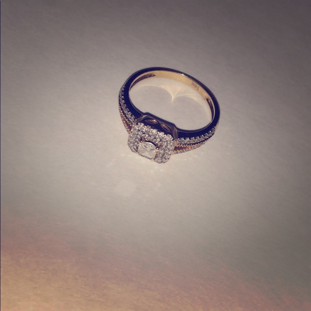 ISO antique jewelry.